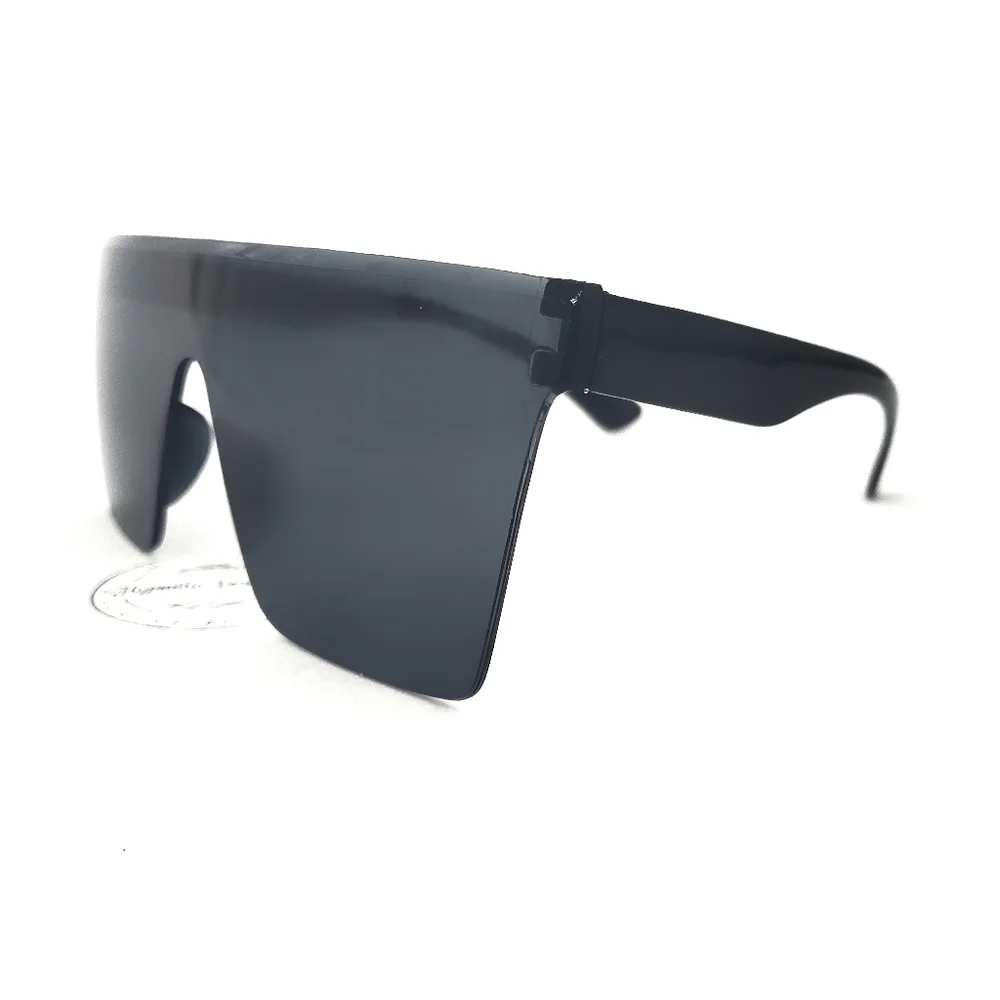 NEW Black Siamese Sunglassss